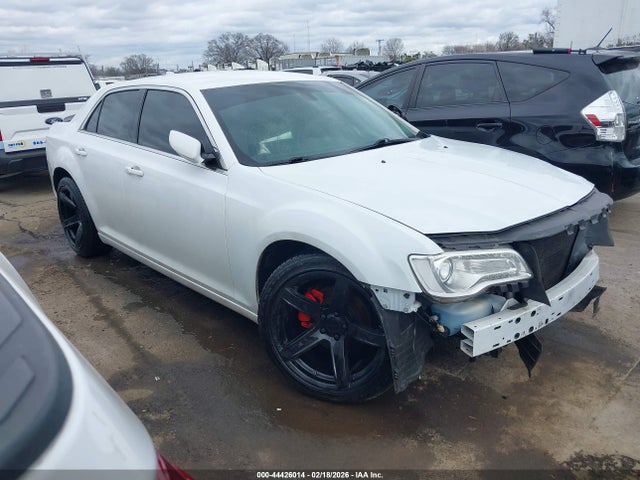 Aukcja sprzedaży 2015 Chrysler 300 Limited, vin: 2C3CCAAG2FH922025, numer aukcji: 44426014