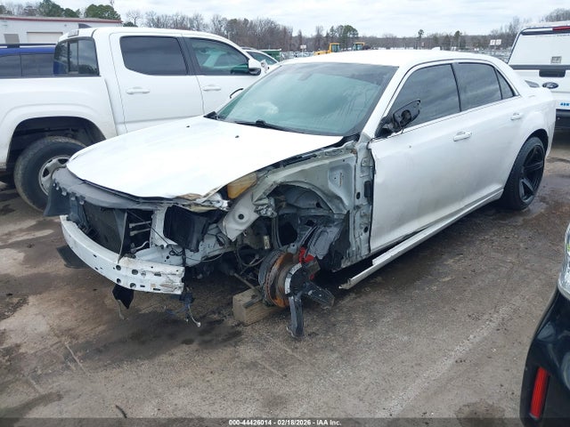 2015 CHRYSLER 300 2C3CCAAG2FH922025 Photo 1