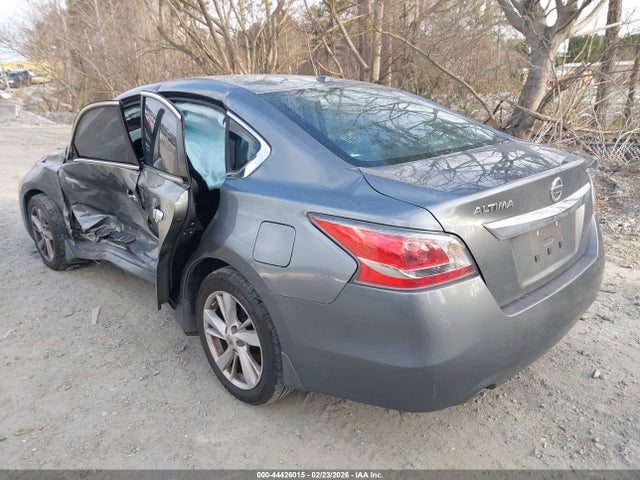 44426015 :رقم المزاد ، 1N4AL3AP4FC444701 vin ، 2015 Nissan Altima 2.5 Sv مزاد بيع