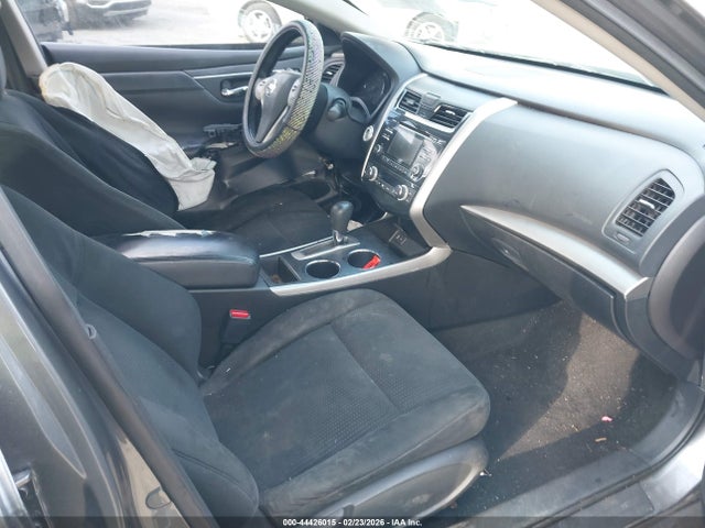 44426015 :رقم المزاد ، 1N4AL3AP4FC444701 vin ، 2015 Nissan Altima 2.5 Sv مزاد بيع