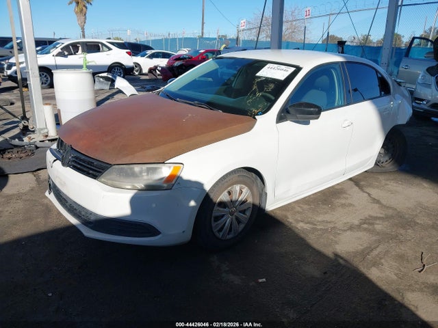 Volkswagen Jetta 2.0l S 2014 3VW2K7AJ0EM329995 Image 2