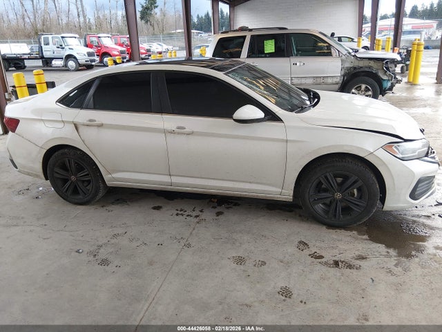 3VW7M7BU8PM018987 Volkswagen Jetta 1.5t Se