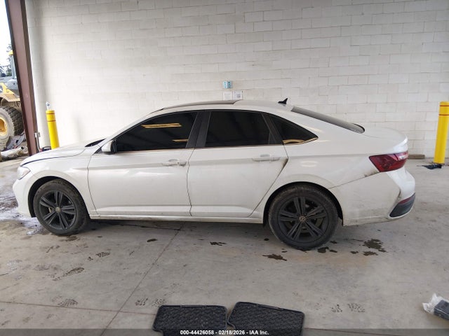 3VW7M7BU8PM018987 Volkswagen Jetta 1.5t Se