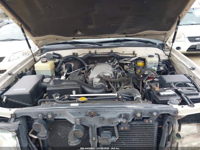 Продажа на аукционе авто 2005 Lexus Lx 470, vin: JTJHT00W053554902, номер лота: 44426081