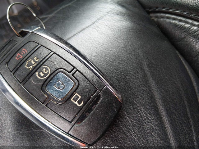 Lincoln Nautilus Select 2019 2LMPJ8K96KBL46349 Image 11