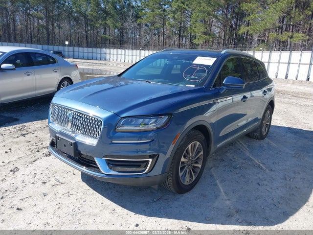 Lincoln Nautilus Select 2019 2LMPJ8K96KBL46349 Image 2