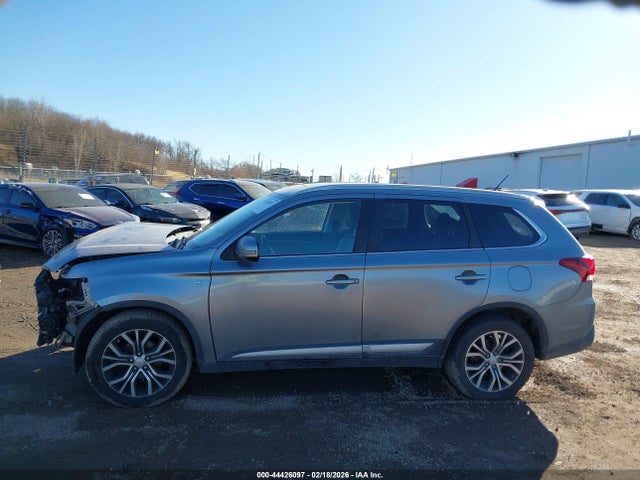 Продаж на аукціоні авто 2016 Mitsubishi Outlander Gt, vin: JA4JZ4AX7GZ001823, номер лоту: 44426097
