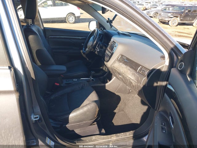 2016 MITSUBISHI OUTLANDER JA4JZ4AX7GZ001823 Photo 4
