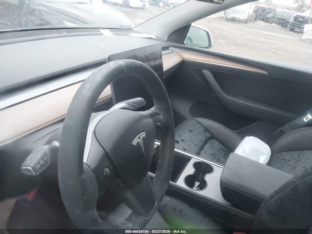 2023 TESLA MODEL Y 7SAYGAEE1PF608634 Photo 6