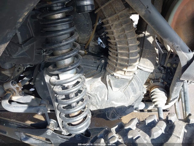 2020 CAN-AM MAVERICK X3 3JBVEAV42LK000591 Photo 8