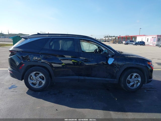 44426156 :رقم المزاد ، 5NMJB3AEXPH285598 vin ، 2023 Hyundai Tucson Sel مزاد بيع