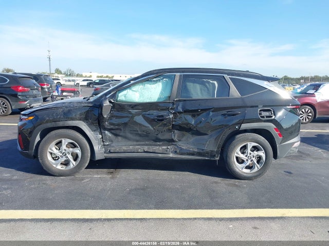 44426156 :رقم المزاد ، 5NMJB3AEXPH285598 vin ، 2023 Hyundai Tucson Sel مزاد بيع