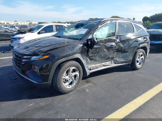 44426156 :رقم المزاد ، 5NMJB3AEXPH285598 vin ، 2023 Hyundai Tucson Sel مزاد بيع
