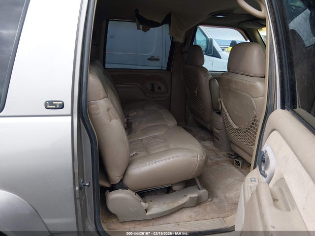 1999 Chevrolet Suburban 2500 მანქანა იყიდება აუქციონზე, vin: 3GNGK26JXXG108787, აუქციონის ნომერი: 44426167