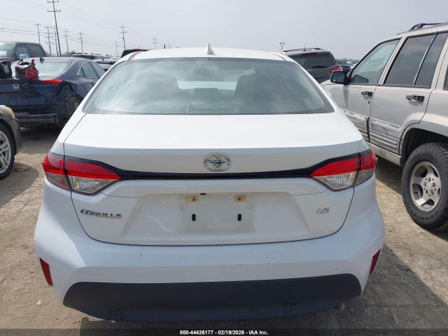 5YFB4MDE4SP257195 Toyota COROLLA LE