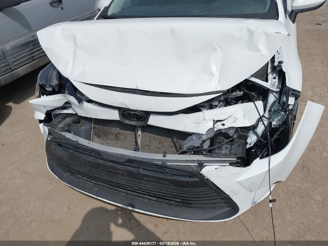 5YFB4MDE4SP257195 Toyota COROLLA LE