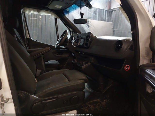 Продажа на аукционе авто 2019 Mercedes-benz Sprinter 2500 Standard Roof V6, vin: WD3PF0CD7KP087783, номер лота: 44426201