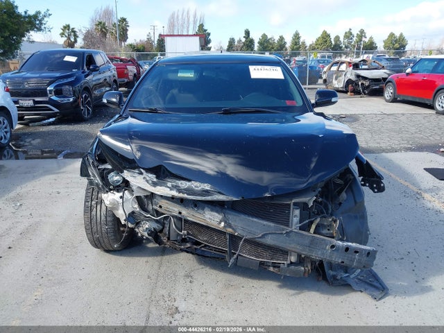 JTKJF5C78GJ015626 Scion TC