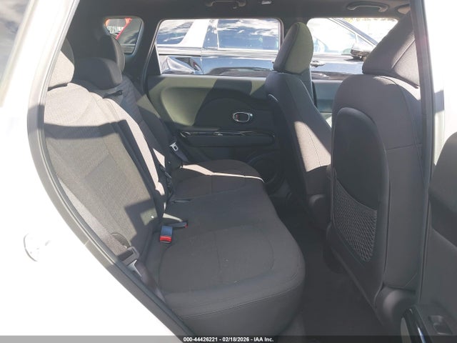KIA Soul ! 2014 KNDJX3A57E7072727 Image 8