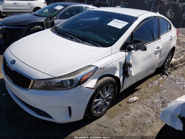 3KPFL4A7XHE121318 KIA FORTE S