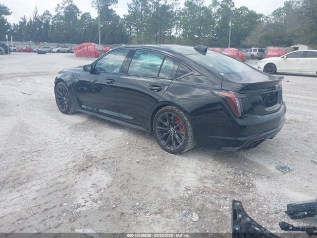 2026 CADILLAC CT5-V 1G6D35R67T0810097 Photo 2