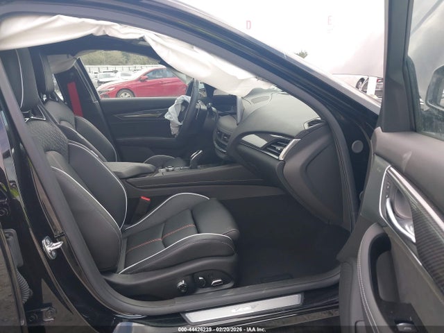 2026 CADILLAC CT5-V 1G6D35R67T0810097 Photo 4