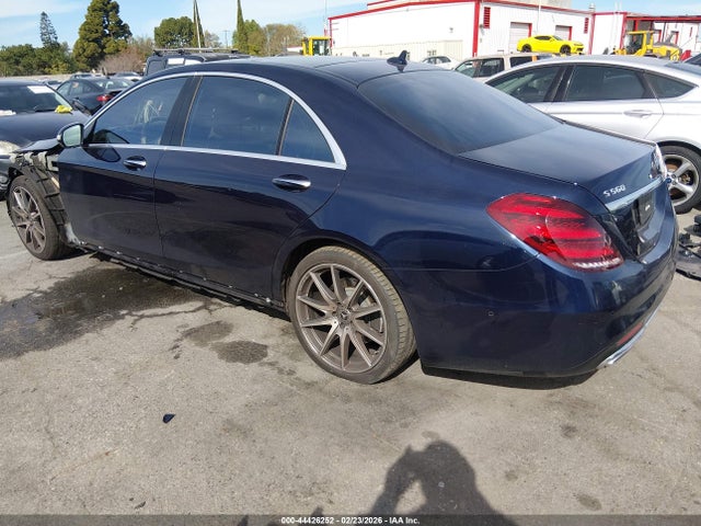 2018 MERCEDES-BENZ S 560 WDDUG8DB2JA380743 Photo 2