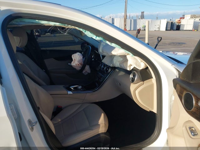 55SWF4JBXGU132399 Mercedes-Benz C 300