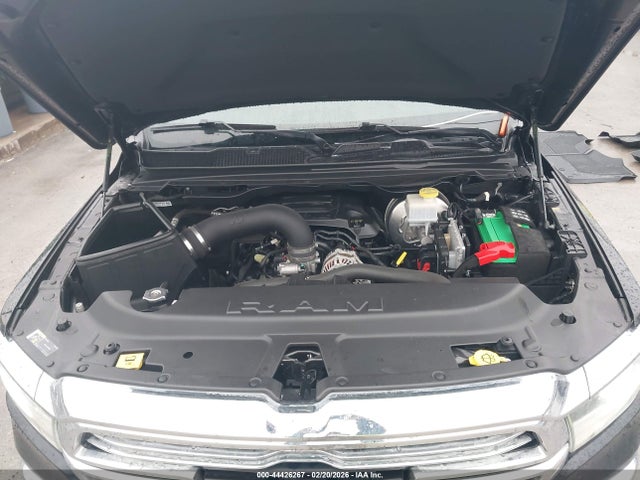 44426267 :رقم المزاد ، 1C6SRFJT5NN300547 vin ، 2022 Ram 1500 Laramie  4x4 5'7 Box مزاد بيع