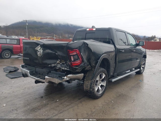 44426267 :رقم المزاد ، 1C6SRFJT5NN300547 vin ، 2022 Ram 1500 Laramie  4x4 5'7 Box مزاد بيع