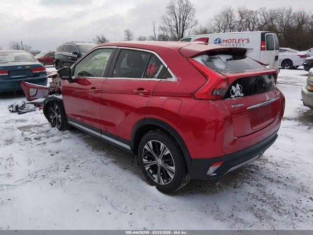 2018 MITSUBISHI ECLIPSE CROSS JA4AT5AA8JZ047431 Photo 2