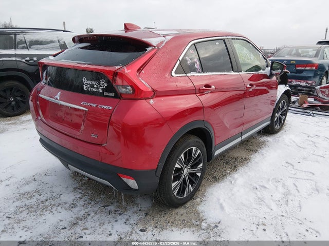 2018 MITSUBISHI ECLIPSE CROSS JA4AT5AA8JZ047431 Photo 3