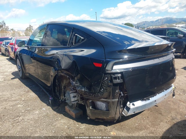 7SAYGDED2TF437380 Tesla Model Y Premium Rear-wheel Drive/standard Rear-wheel Drive