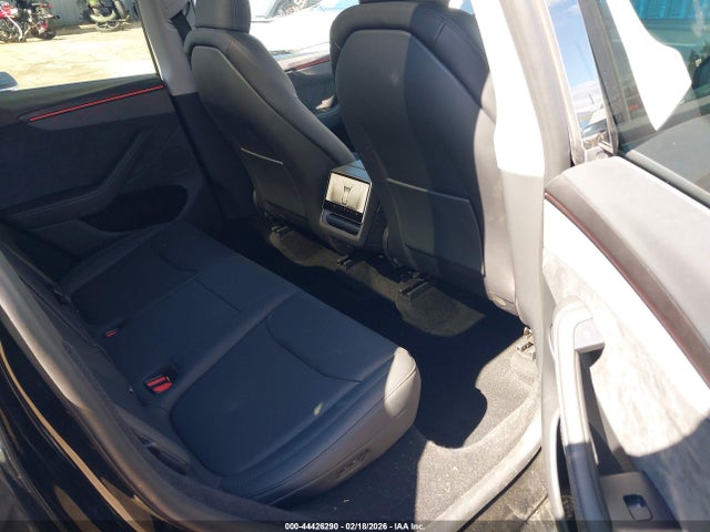 7SAYGDED2TF437380 Tesla Model Y Premium Rear-wheel Drive/standard Rear-wheel Drive
