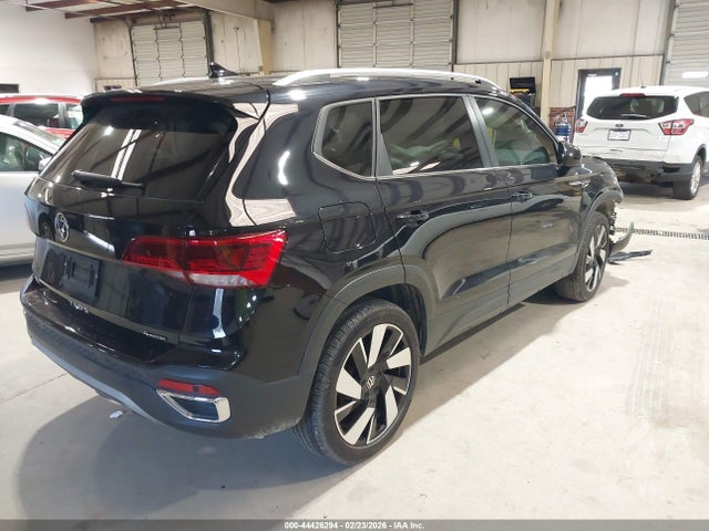 Продажа на аукционе авто 2024 Volkswagen Taos 1.5t Sel, vin: 3VV4X7B24RM037827, номер лота: 44426294
