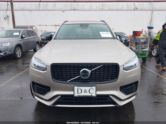 Продажа на аукционе авто 2023 Volvo Xc90 Recharge Plug-in Hybrid T8 Plus Dark Theme 7-seater, vin: YV4H60CW2P1995982, номер лота: 44426303