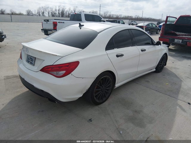 2014 MERCEDES-BENZ CLA 250 WDDSJ4EBXEN141374 Photo 3