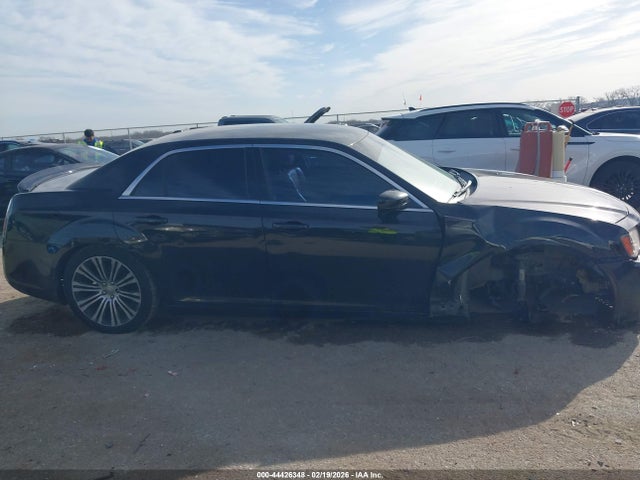Aukcja sprzedaży 2013 Chrysler 300 300s, vin: 2C3CCABG1DH611942, numer aukcji: 44426348