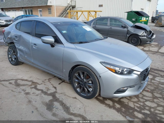 Aukcja sprzedaży 2018 Mazda Mazda3 Touring, vin: 3MZBN1V38JM200770, numer aukcji: 44426351