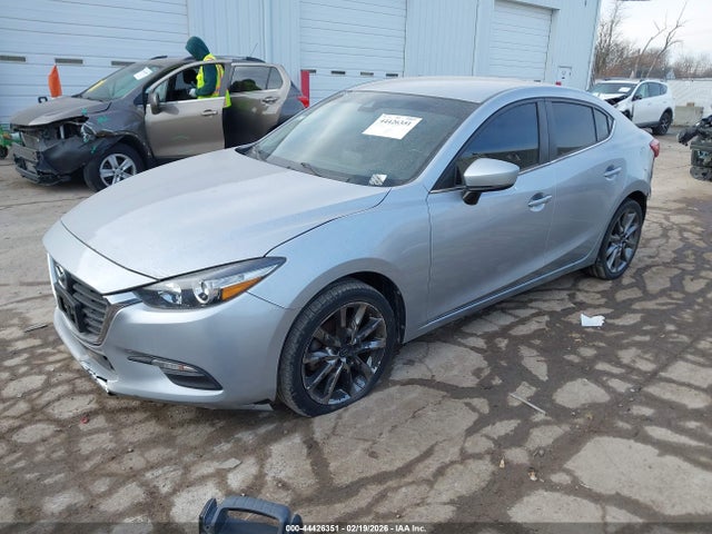 Aukcja sprzedaży 2018 Mazda Mazda3 Touring, vin: 3MZBN1V38JM200770, numer aukcji: 44426351