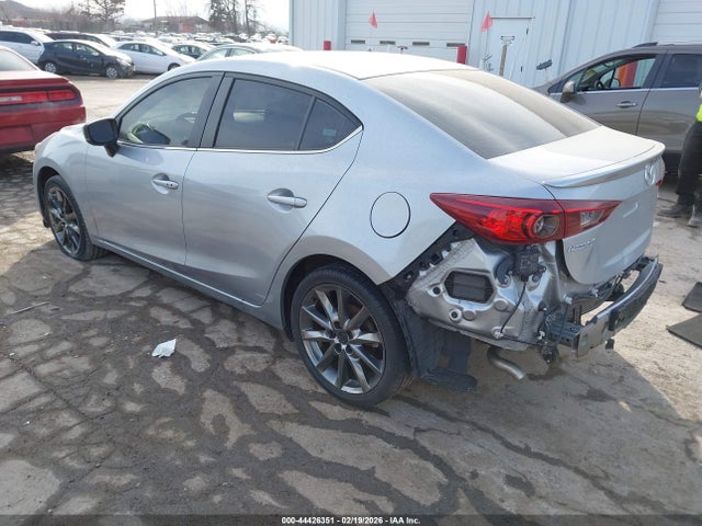 Aukcja sprzedaży 2018 Mazda Mazda3 Touring, vin: 3MZBN1V38JM200770, numer aukcji: 44426351