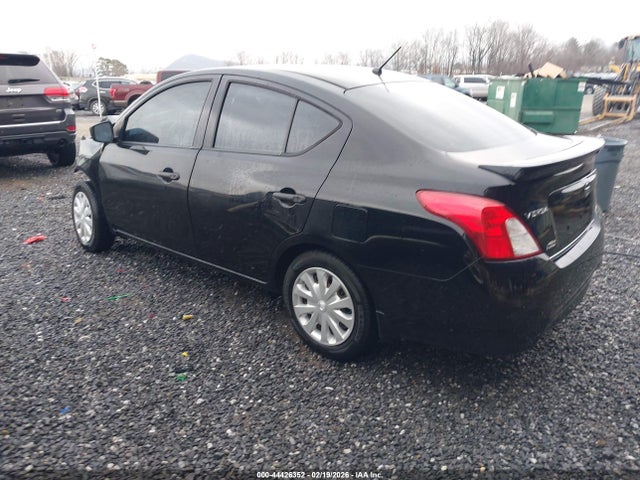 3N1CN7AP2JL887921 Nissan Versa 1.6 S+