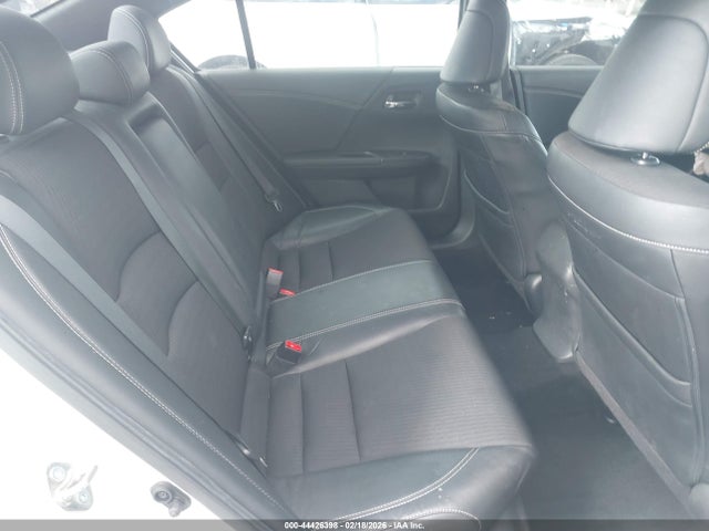 1HGCR2F56GA085563 Honda Accord Sport