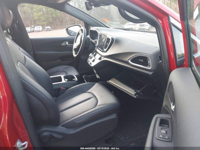 2025 CHRYSLER PACIFICA 2C4RC1BGXSR600211 Photo 4