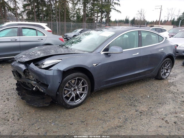 Продажа на аукционе авто 2020 Tesla Model 3 Standard Range Plus Rear-wheel Drive/standard Range Rear-wheel Drive, vin: 5YJ3E1EA1LF644232, номер лота: 44426403