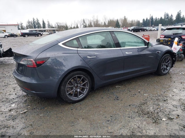 Продажа на аукционе авто 2020 Tesla Model 3 Standard Range Plus Rear-wheel Drive/standard Range Rear-wheel Drive, vin: 5YJ3E1EA1LF644232, номер лота: 44426403