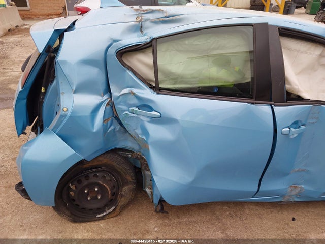 Auction sale of the 2015 Toyota Prius C Two, vin: JTDKDTB33F1114275, lot number: 44426415