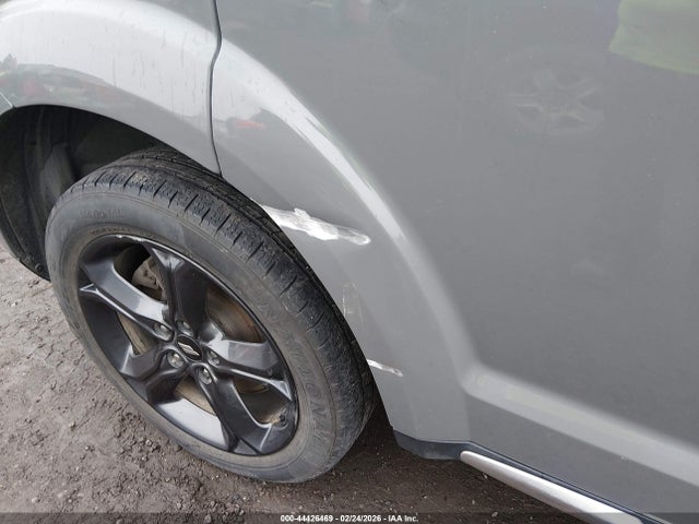 3C4PDCGB6LT267016 Dodge Journey Crossroad