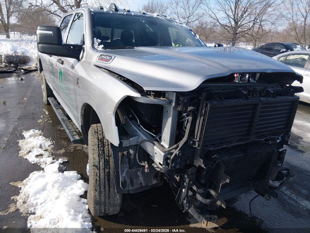 2023 Ram 2500 Tradesman  4x4 8' Box მანქანა იყიდება აუქციონზე, vin: 3C6UR5HL7PG504139, აუქციონის ნომერი: 44426491