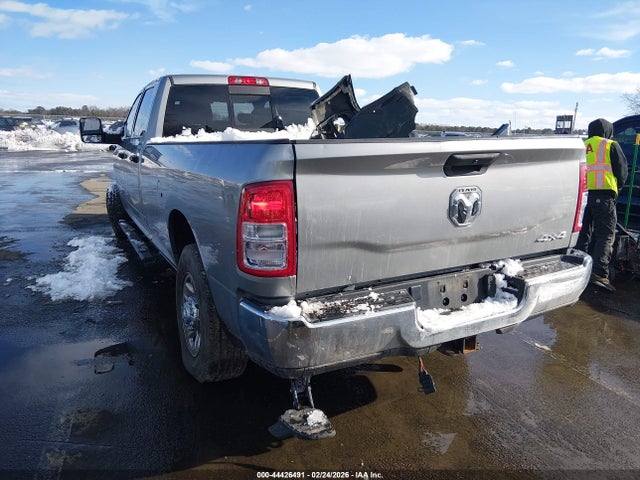 44426491 :رقم المزاد ، 3C6UR5HL7PG504139 vin ، 2023 Ram 2500 Tradesman  4x4 8' Box مزاد بيع
